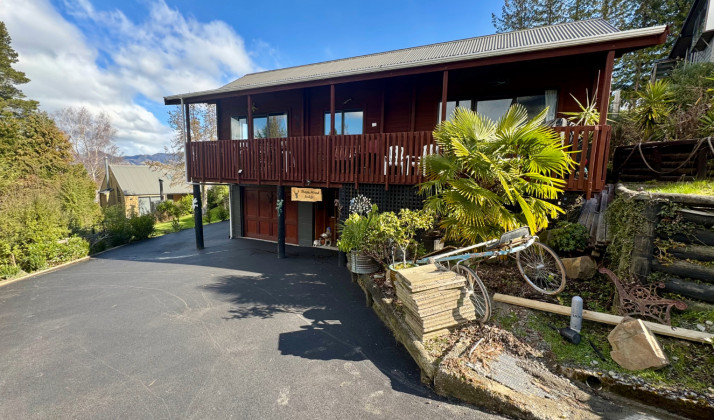 83B Conical Hill Road