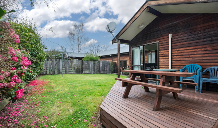 11b Leamington Street