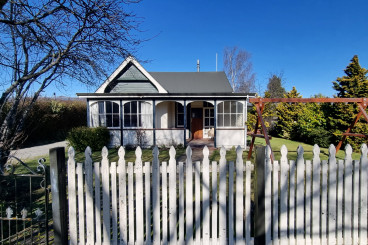 15 Leamington Street