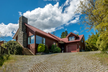 10 Forest View Close