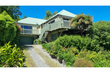 17 Alpine Avenue