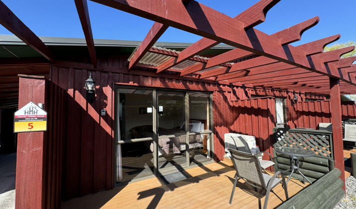 121 Argelins Road - std05